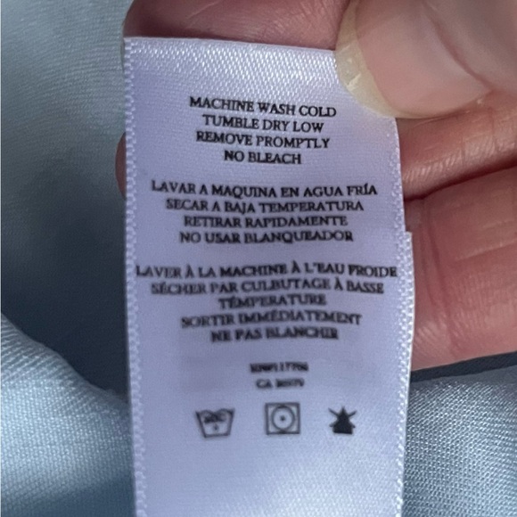 Rails Light Blue Raw Hem Lightweight Long Sleeve Tencel Button Down Shirt Size M - Picture 8 of 8